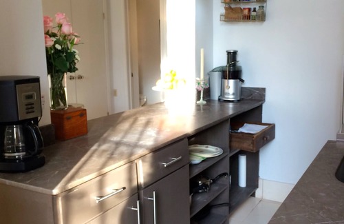 Reed-Cooke Apartment | Upscale DuPont/Kalorama Area+1.5 Baths+Balcony+Driveway Parking Option!