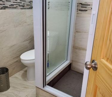 Georgetown Apartment | Upstairs 3 Bedroom Avalon Regia Apartment