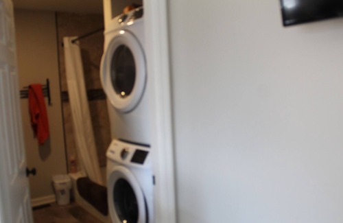 Kingston Bed & Breakfast | Upstairs Bedroom in private house, shared bathroom