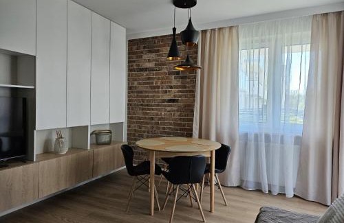 Zascianki Apartment | Urban Jungle Apartament SUNNY