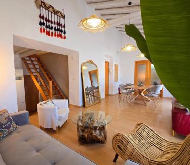 Margallo Apartment | Urban Loft - La Conce