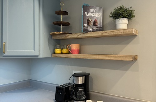 Skokie House | Urban Oasis - Kid Friendly - Quiet Street