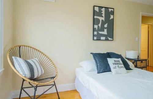Southern Mattapan Apartment | Urban Oasis