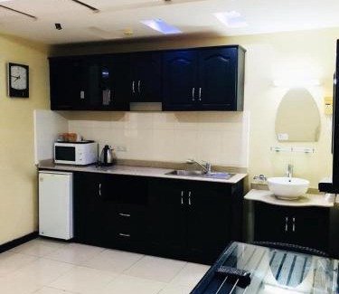 Kisutu Hotel | Urban Rose Hotel & Apartments