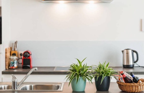 Groen Kwartier Apartment | Urban tranquility in 'het Groen Kwartier', 5min from station & self-checkin