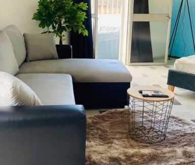 Pointe-a-Pitre Apartment | Urban Zen Appart Spacieux studio atypique avec bain a remous proche de tout