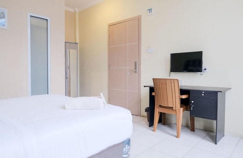 Jambi House | Urbanview Hotel Ta Ke Jelutung Puncak Jambi