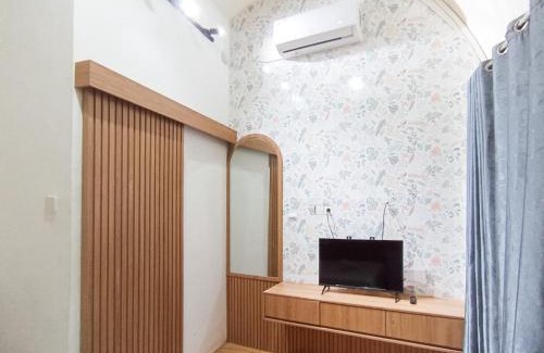 Kalangbret Hotel | Urbanview Hotel Trisna Srabah