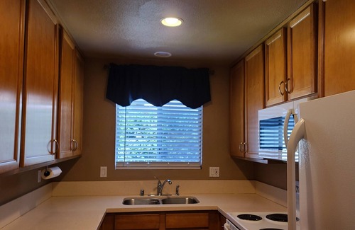 University City Condo | UTC area of LaJolla Colony -