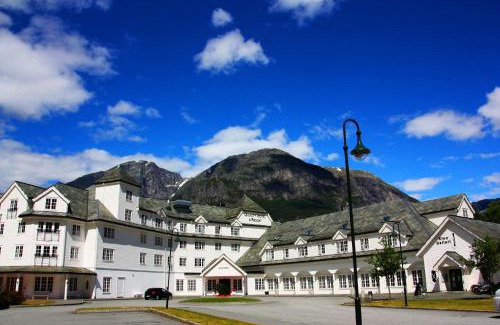 Eidfjord Hotel | Vøringfoss Hotel
