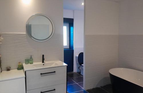 Baigts-de-Bearn House | Vacances entre plage et montagnes