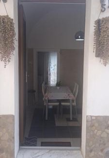 Grottole House | Vacanza alla Chiesa Diruta