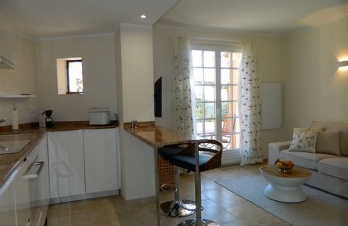 La Garde-Freinet Apartment | Vacation apartment with large pool in the hills of the bay of St. Tropez