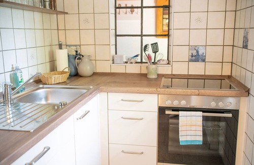 Juebek Apartment | Vacation apartment/apartment for 5 guests with 100m² in Jübek (295900)