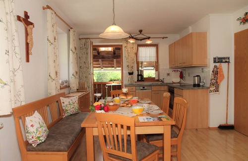 Gaißach Apartment | Vacation apartment 1 - Bocksleitnerhof