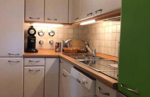 Rothkreuz House | Vacation apartment directly on the Weissensberger Weiher near Lindau