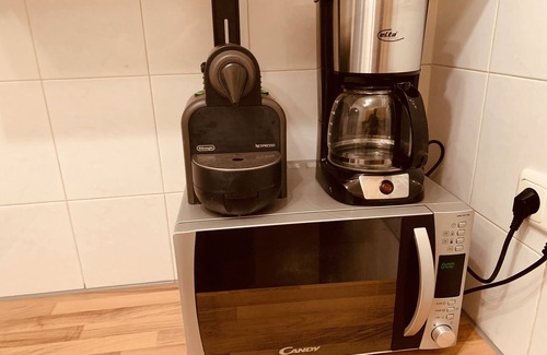 Salzweg Apartment | Vacation apartment "Felix Living 6" with Balcony and Wi-Fi