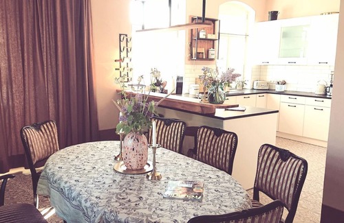 Floha Apartment | Vacation apartment Greta Garbo - Villa Weißbach - House Hilda