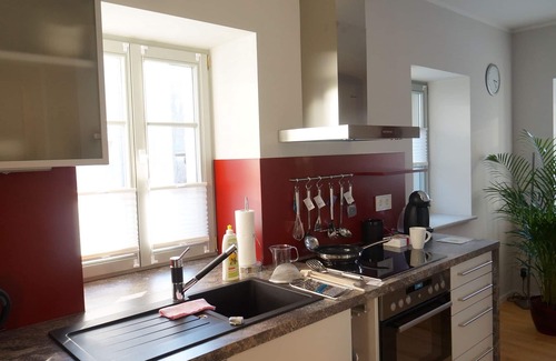 Tiefurt Apartment | Vacation apartment in Weimar "Haus Constantin"