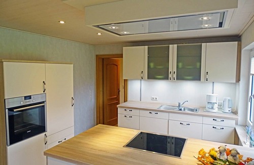 Schwackendorf Apartment | Vacation apartment "Mee(h)r" for families with pets in the middle of Schwackendorf as an ideal domicile for families who want to offer their children a great country program, as well as proximity to the Baltic Sea beach