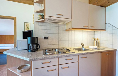 Lagundo Apartment | Vacation Apartment Mangolie with Mountain View