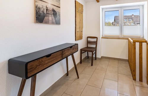 Ohningen Apartment | Vacation apartment 'Rheinblick' with Lake View, Balcony and Wi-Fi