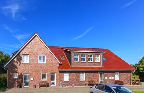 Esens Apartment | Vacation apartment Schwalbennest - Hof Lück