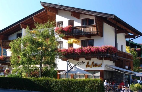 Achenkirch Apartment | Vacation apartment type C/2 - The country house by the lake