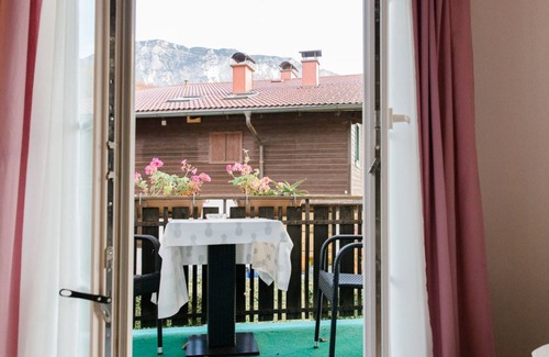 Steinbach am Attersee Apartment | Vacation apartment Top 9 - Atterseejuwele am See