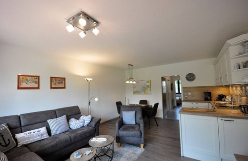 Werdum Apartment | Vacation apartment Warfstr. 3/2 - Wohnpark Werdum