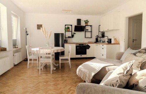 Bremen-Vegesack Apartment | Vacation apartment with a view of the Weser