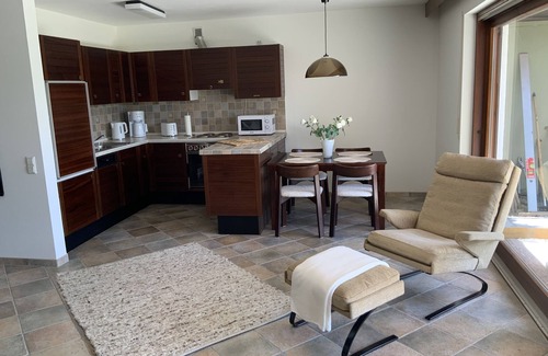 Gaienhofen Apartment | Vacation apartment Yves am See in the nature reserve of Gaienhofen/Horn