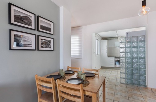 La Santa Apartment | Vacation 'El Pico' with Wi-Fi