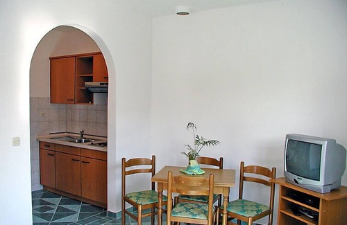 Vir House | Vacation home Ana by Interhome