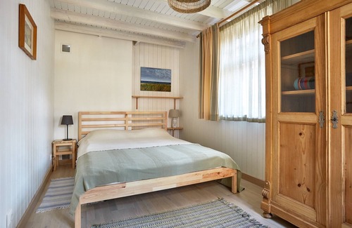 Engure House | Vacation home by the sea "MarasMaja"