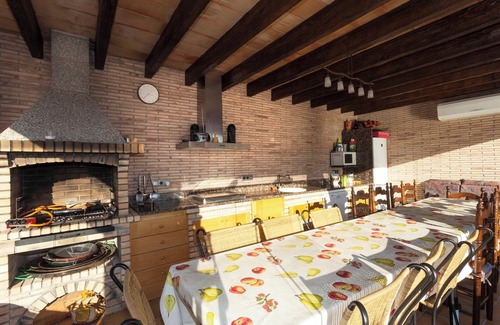 Amer Villa | Vacation Home 'Can Xera' with Mountain View, Private Pool, Terraces, A/C & Wi-Fi