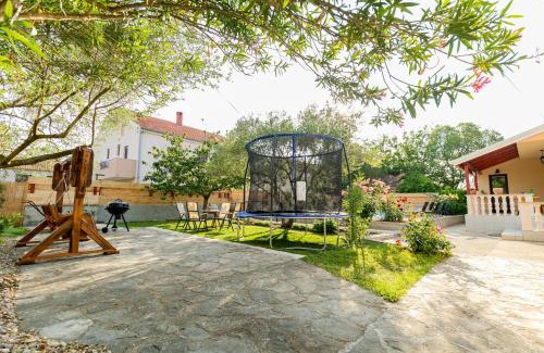 Zemunik Donji House | Vacation home Duilo