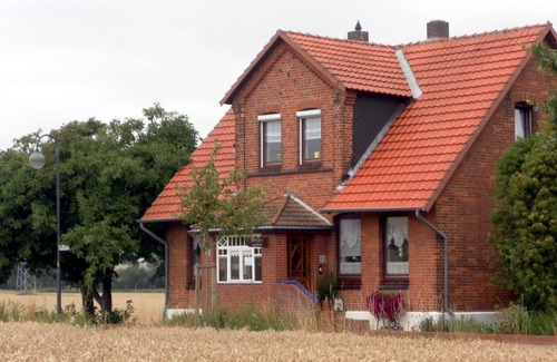 Hamelin Apartment | Vacation home Eichbergblick - in a small green village but near the City