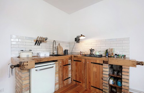 Neuenhagen House | Vacation Home "Landhaus Oderbruch" with 2 Private Terraces, Private Garden & Wi-Fi