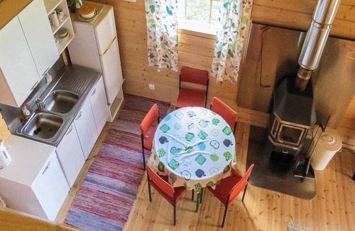 Punkalaidun House | Vacation home Luisku by Interhome