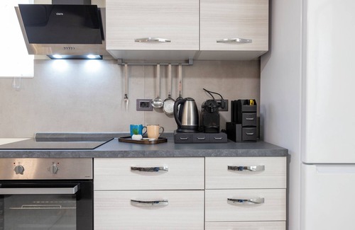 Lido House | Vacation Home 'Rosa dei Venti 2' with Terrace & Wi-Fi