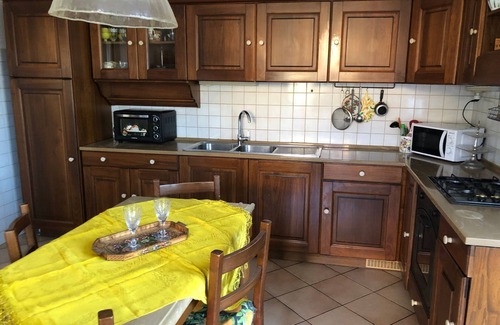 Bollengo House | Vacation home the two P's, relaxation on the Francigena for families or groups of friends