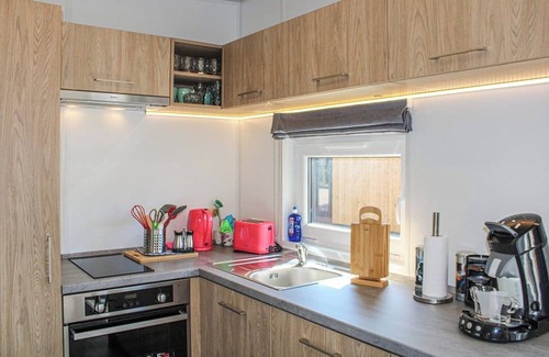 Wemding House | Vacation Home "Tiny House Lohse" with Private Terrace & Wi-Fi