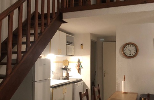 Vias House | Vacation home with garage and small garden 500m from the beach