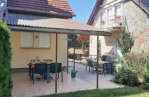 Bukfurdo House | Vacation home with garden in Bad Bük, 150 m from the thermal spa