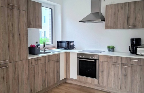 Lembruch House | Vacation home Wolke7, with garden, 250 meters to the lake