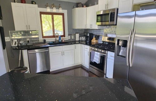 Oneonta House | Vacation on the river 5 minutes to All Star Village 25 minutes to Cooperstown