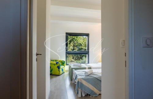 Biot Villa | Vacation villa swimming pool and pétanque court !