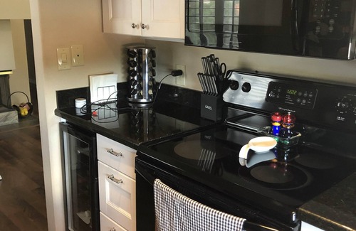 Scottsdale Ranch Condo | Vacation, Work from Home, Sunshine and Great Hiking!