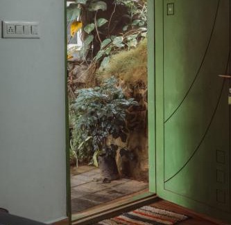 Vagamon House | Vaga Copper Castle